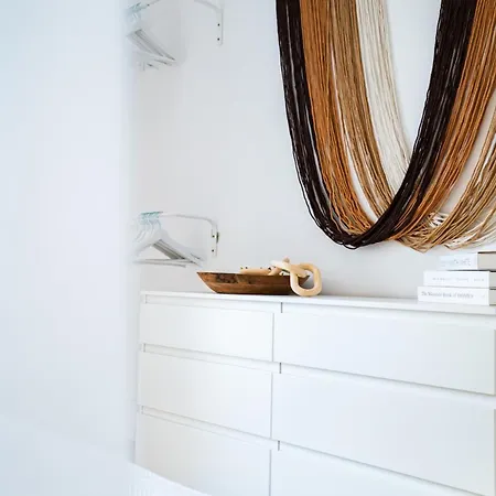 2 Bedroom - Zentral - Kueche - Balkon - Wifi - Netflix - Business - Kaffe - Parkhaus *